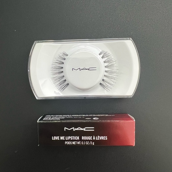 ⭐️ MAC Bundle - Eyelashes and Lipstick. NWT - Picture 1 of 7